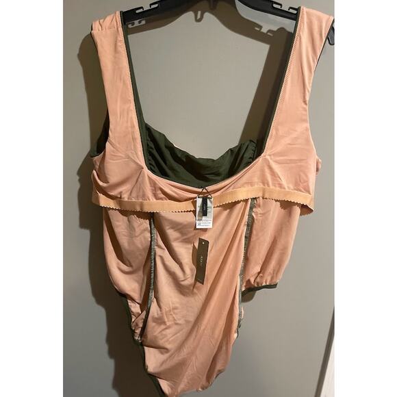 J. Crew Olive Green Ruched One Piece Swimsuit Plus Size 24 - Picture 6 of 7
